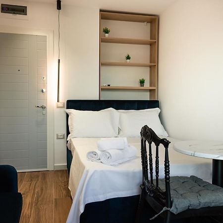 Cozy And Chic Studio Apartment Tirana Extérieur photo